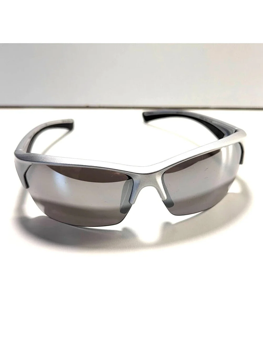 FOSTER GRANT DS1217 Black & Silver Wrap Sunglasses QP805 BLK FWM Sporty Stylish